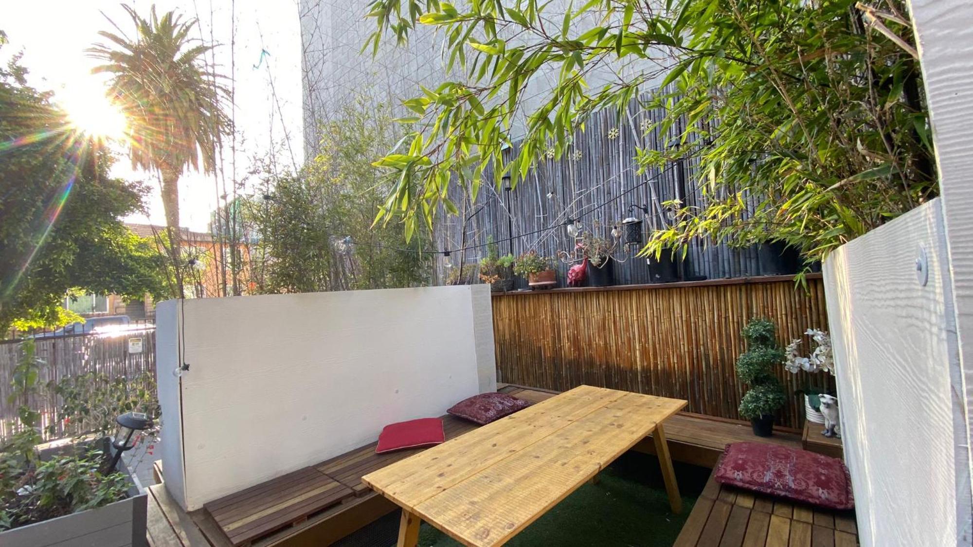 Rumi Los Angeles Exterior foto
